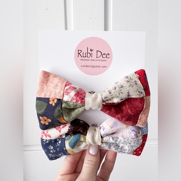 Handmade 🧵 🪡 upcycled Quilted Bow Clips - Picture 5 of 6
